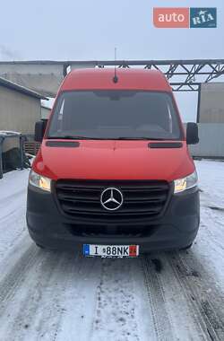 Грузовой фургон Mercedes-Benz Sprinter 2020 в Ужгороде