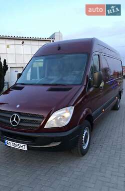 Вантажний фургон Mercedes-Benz Sprinter 2007 в Мукачевому