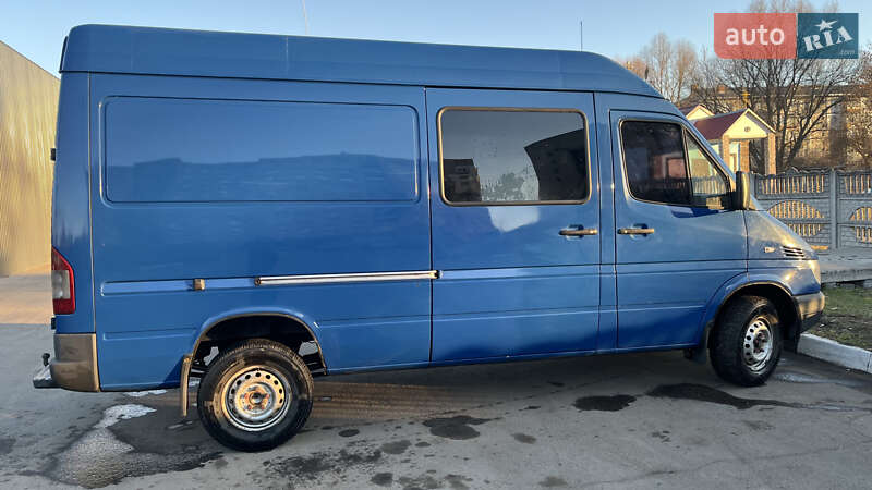 Грузопассажирский фургон Mercedes-Benz Sprinter 2005 в Виннице