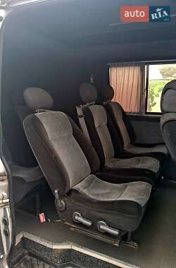 Вантажопасажирський фургон Mercedes-Benz Sprinter 2004 в Івано-Франківську