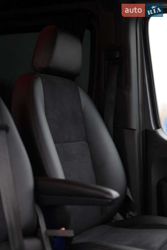Микроавтобус Mercedes-Benz Sprinter 2019 в Сокале