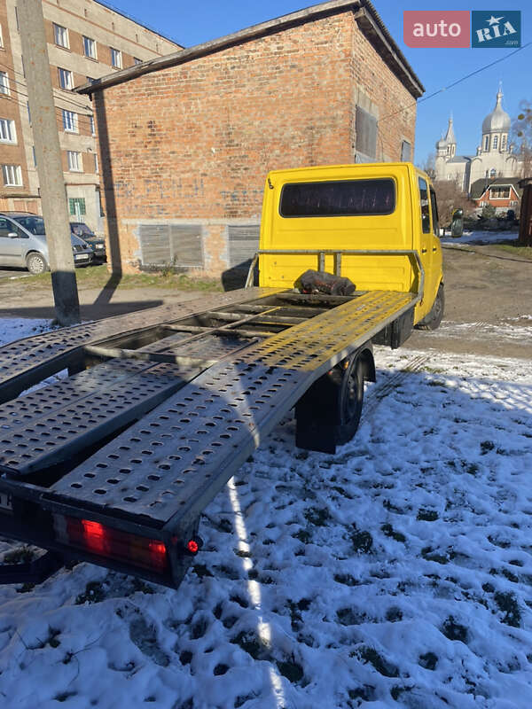 Автовоз Mercedes-Benz Sprinter 2004 в Шепетовке