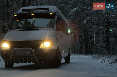 Грузопассажирский фургон Mercedes-Benz Sprinter 2002 в Буске