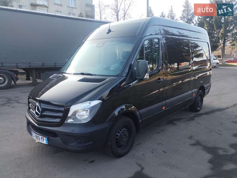 Вантажний фургон Mercedes-Benz Sprinter 2017 в Дубні