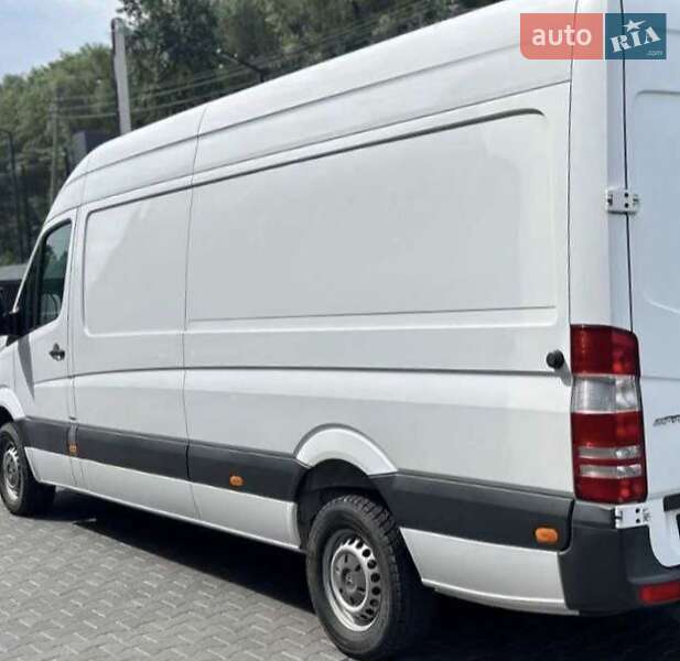 Вантажний фургон Mercedes-Benz Sprinter 2013 в Арбузинці