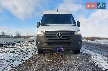 Вантажопасажирський фургон Mercedes-Benz Sprinter 2021 в Здолбуніві