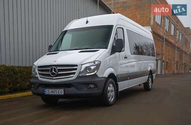 Вантажопасажирський фургон Mercedes-Benz Sprinter 2015 в Чернівцях