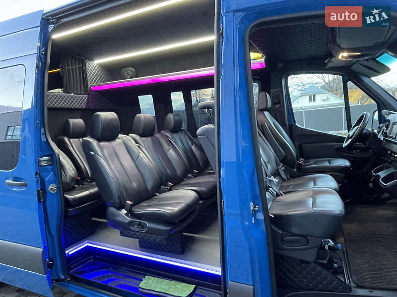 Грузовой фургон Mercedes-Benz Sprinter 2020 в Калуше