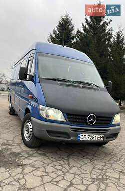 Вантажопасажирський фургон Mercedes-Benz Sprinter 2004 в Чернігові