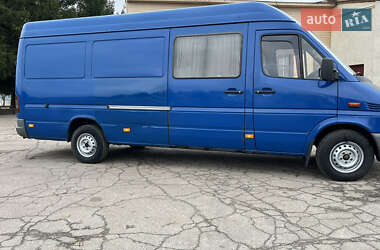 Вантажопасажирський фургон Mercedes-Benz Sprinter 2004 в Чернігові