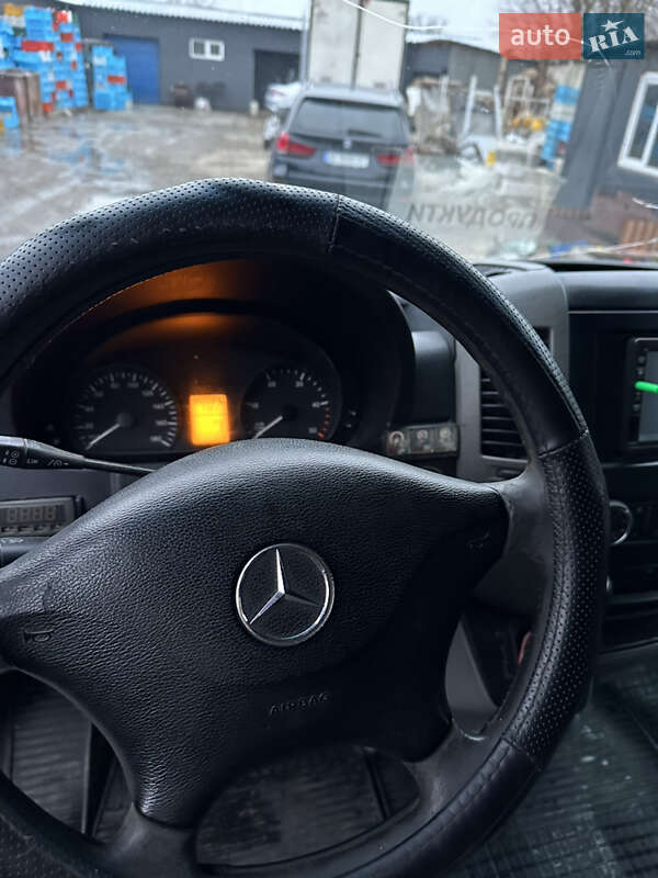 Грузовой фургон Mercedes-Benz Sprinter 2009 в Днепре