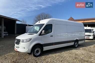 Грузовой фургон Mercedes-Benz Sprinter 2022 в Хусте