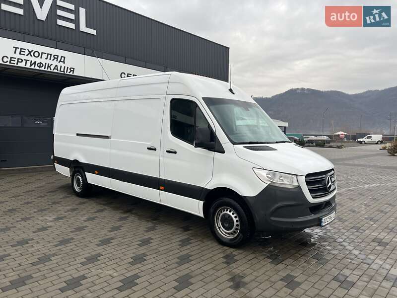 Грузовой фургон Mercedes-Benz Sprinter 2019 в Хусте