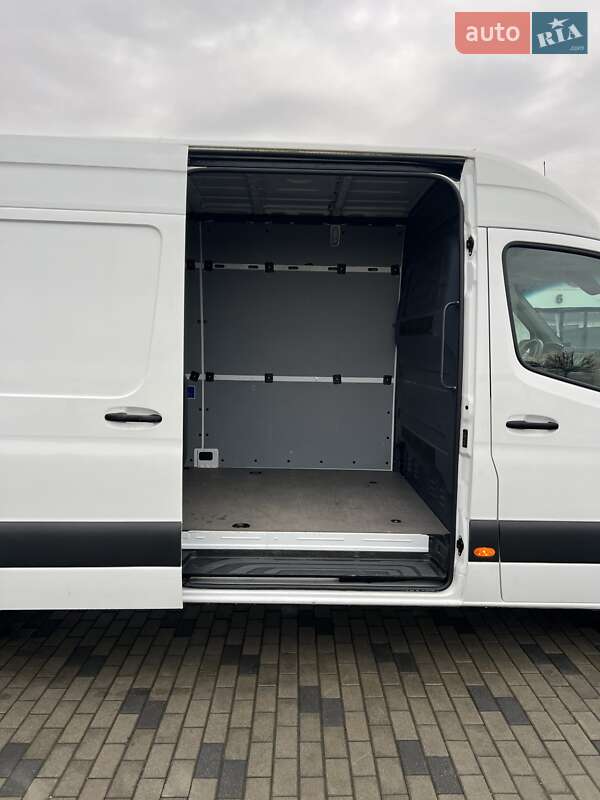 Грузовой фургон Mercedes-Benz Sprinter 2019 в Хусте