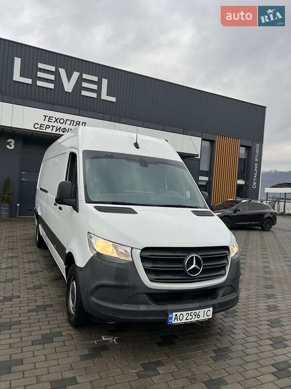 Грузовой фургон Mercedes-Benz Sprinter 2019 в Хусте