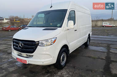 Грузовой фургон Mercedes-Benz Sprinter 2020 в Червонограде