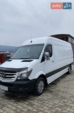 Вантажний фургон Mercedes-Benz Sprinter 2015 в Чернівцях