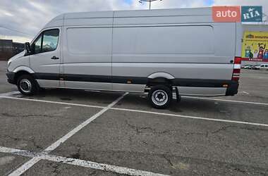 Грузовой фургон Mercedes-Benz Sprinter 2014 в Черновцах