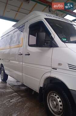 Вантажний фургон Mercedes-Benz Sprinter 2003 в Чернівцях