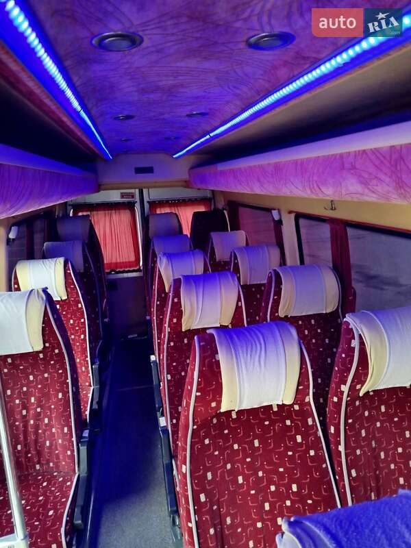 Туристический / Междугородний автобус Mercedes-Benz Sprinter 2002 в Николаеве фото 5 Туристический / Междугородний автобус Mercedes-Benz Sprinter 2002 в Николаеве