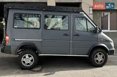 Микроавтобус Mercedes-Benz Sprinter 2001 в 