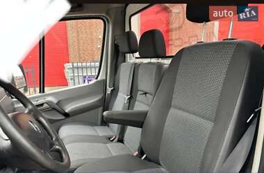 Тягач Mercedes-Benz Sprinter 2011 в 