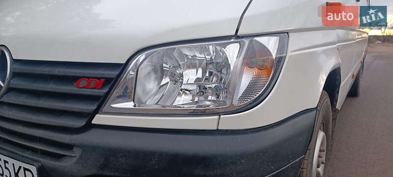 Мікроавтобус Mercedes-Benz Sprinter 2003 в Кривому Розі фото 14 Мікроавтобус Mercedes-Benz Sprinter 2003 в Кривому Розі