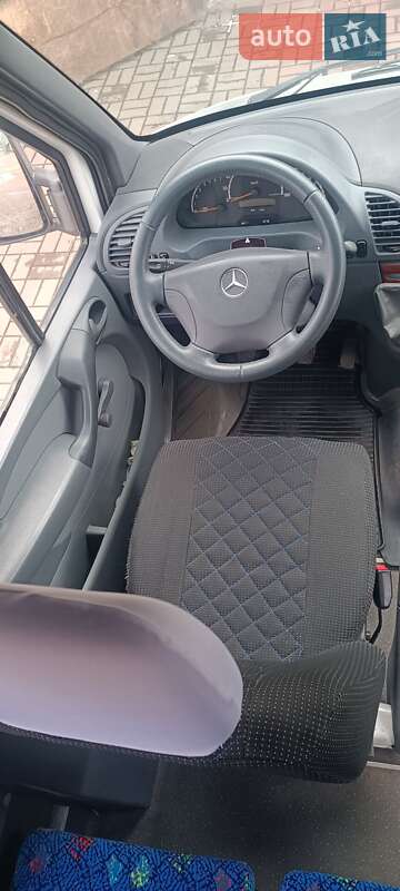 Мікроавтобус Mercedes-Benz Sprinter 2003 в Кривому Розі фото 24 Мікроавтобус Mercedes-Benz Sprinter 2003 в Кривому Розі