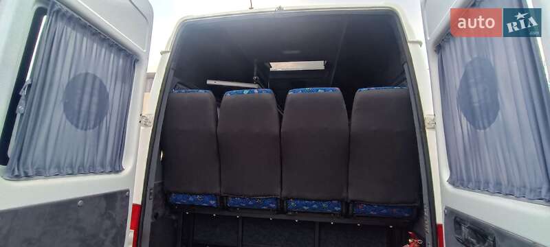 Мікроавтобус Mercedes-Benz Sprinter 2003 в Кривому Розі фото 29 Мікроавтобус Mercedes-Benz Sprinter 2003 в Кривому Розі