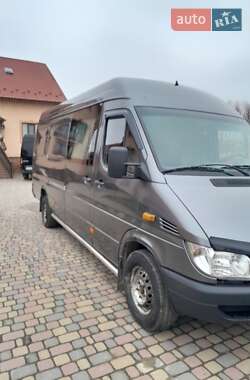 Грузопассажирский фургон Mercedes-Benz Sprinter 2006 в Черновцах