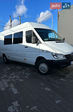 Микроавтобус Mercedes-Benz Sprinter 2000 в Мостиске