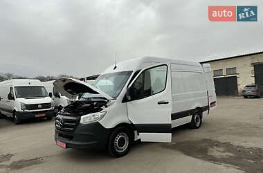 Грузовой фургон Mercedes-Benz Sprinter 2020 в 