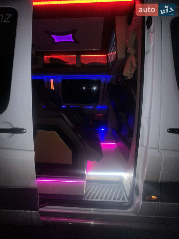 Микроавтобус Mercedes-Benz Sprinter 2017 в Луцке фото 30 Микроавтобус Mercedes-Benz Sprinter 2017 в Луцке