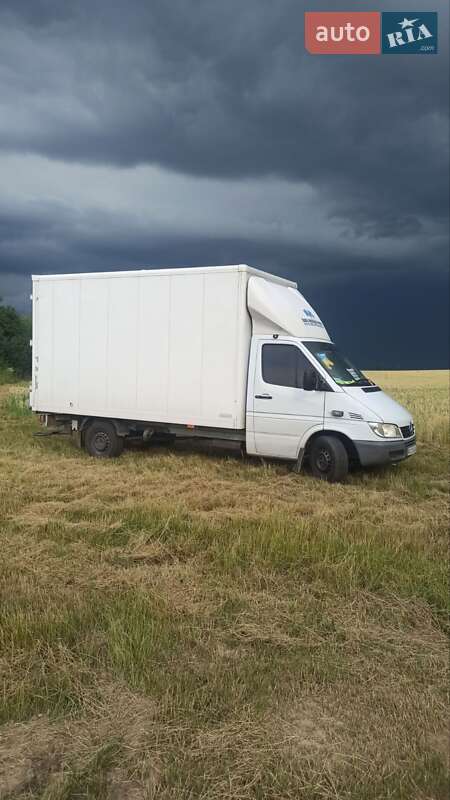 Вантажний фургон Mercedes-Benz Sprinter 2004 в Хмельницькому