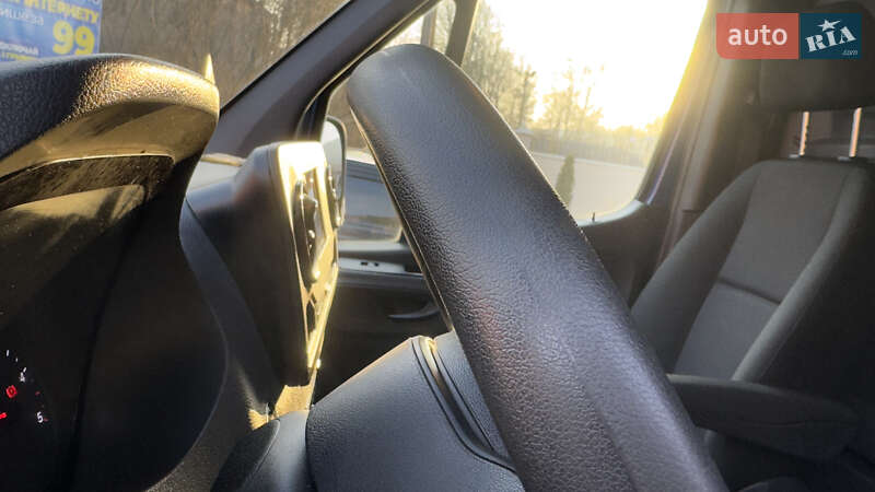 Вантажний фургон Mercedes-Benz Sprinter 2020 в Сваляві