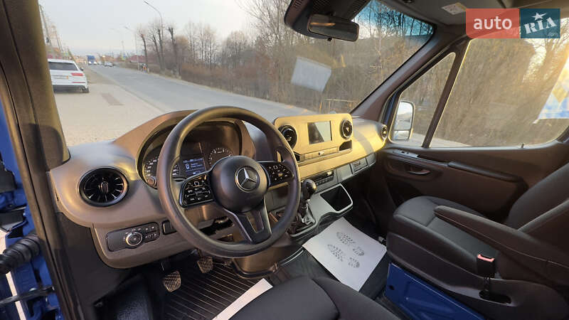 Вантажний фургон Mercedes-Benz Sprinter 2020 в Сваляві