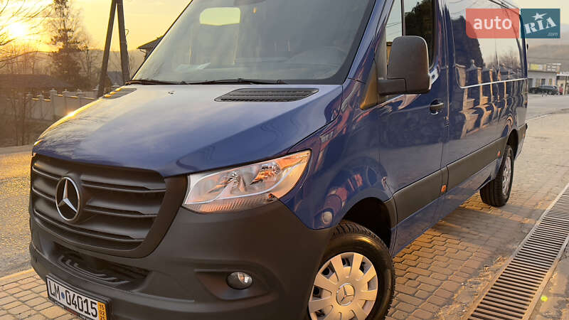Вантажний фургон Mercedes-Benz Sprinter 2020 в Сваляві