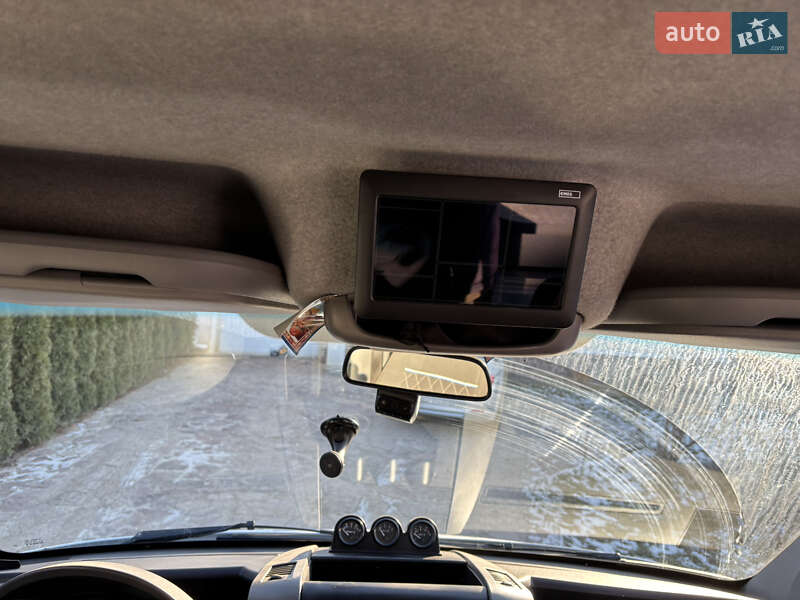 Грузопассажирский фургон Mercedes-Benz Sprinter 2012 в Бучаче