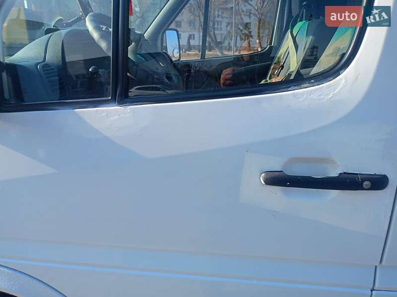 Вантажопасажирський фургон Mercedes-Benz Sprinter 2002 в Теребовлі
