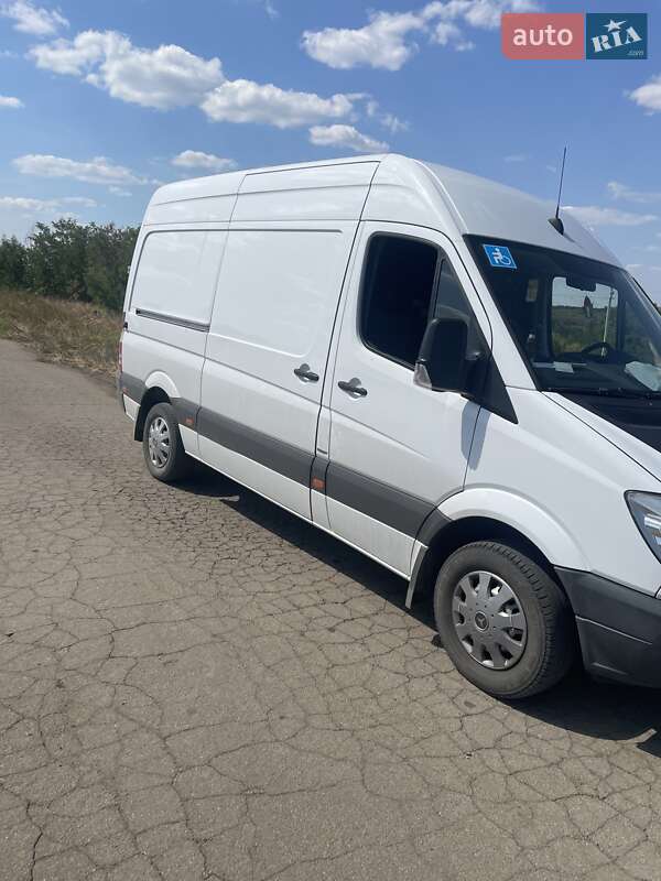 Вантажний фургон Mercedes-Benz Sprinter 2013 в Южноукраїнську