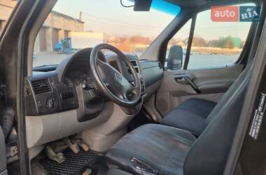 Грузовой фургон Mercedes-Benz Sprinter 2011 в 