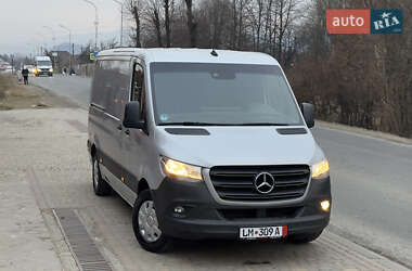Грузовой фургон Mercedes-Benz Sprinter 2020 в 