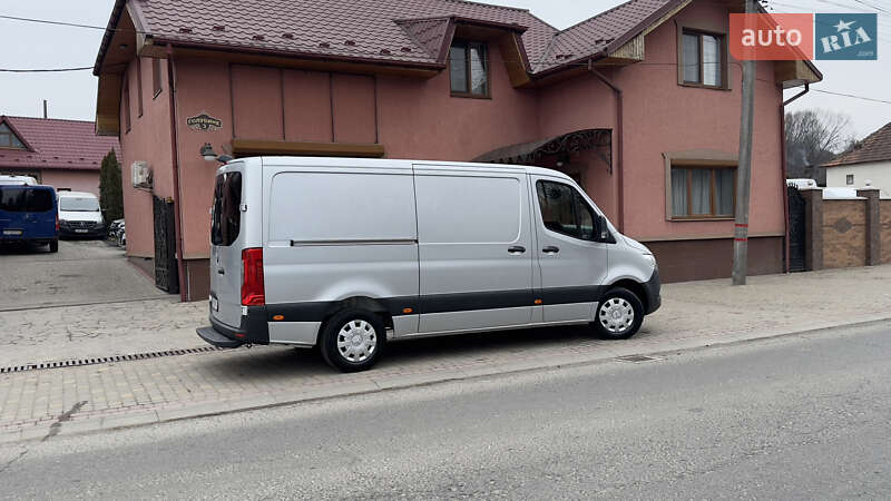 Грузовой фургон Mercedes-Benz Sprinter 2020 в Сваляве
