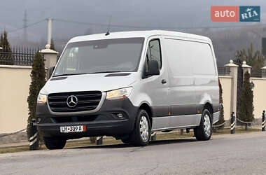Грузовой фургон Mercedes-Benz Sprinter 2020 в 