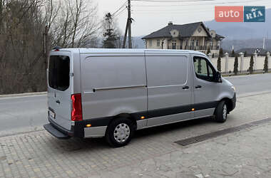 Грузовой фургон Mercedes-Benz Sprinter 2020 в 
