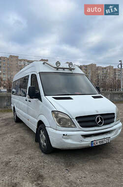 Вантажопасажирський фургон Mercedes-Benz Sprinter 2006 в Києві