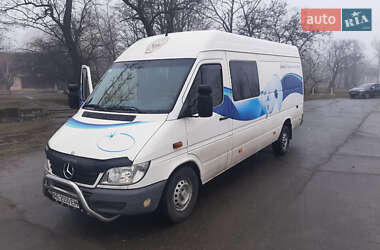 Вантажопасажирський фургон Mercedes-Benz Sprinter 2006 в Києві
