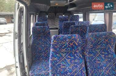 Туристический / Междугородний автобус Mercedes-Benz Sprinter 1996 в 