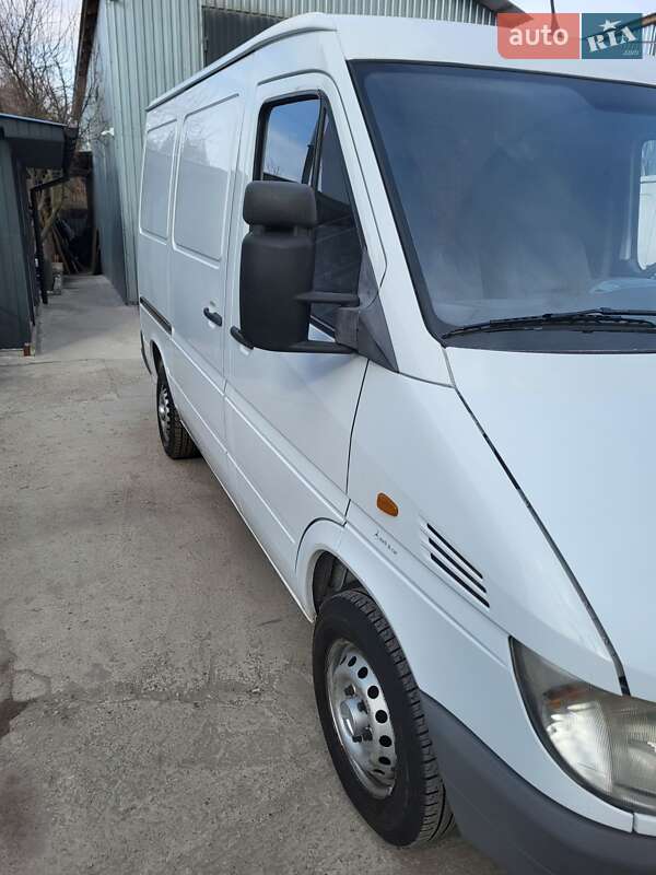 Вантажний фургон Mercedes-Benz Sprinter 2003 в Білій Церкві
