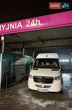 Грузовой фургон Mercedes-Benz Sprinter 2019 в Тячеве